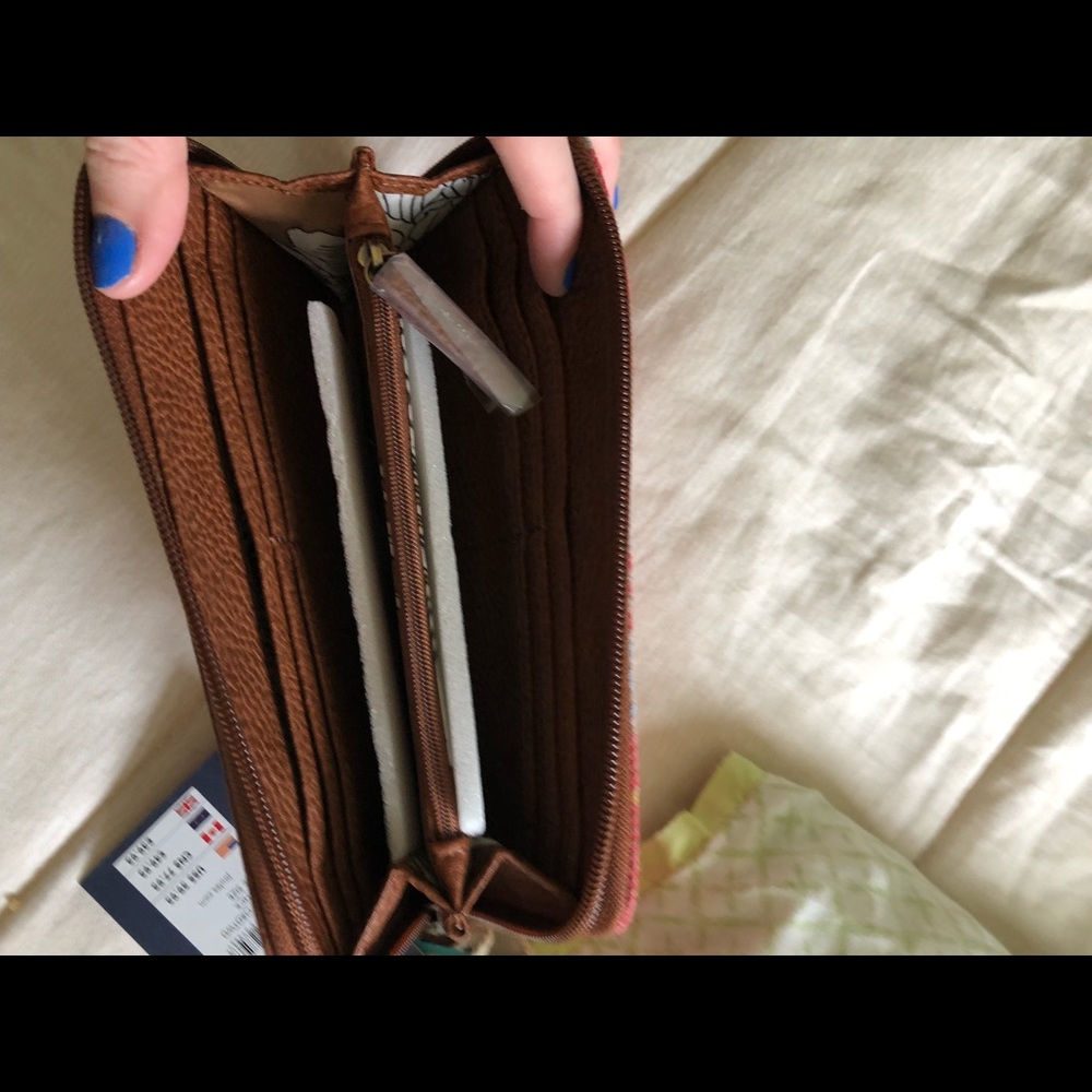 Joules wallet